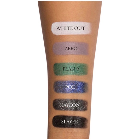 Kat Von D Studded KISS lipstick-Zero - Picture 3 of 4